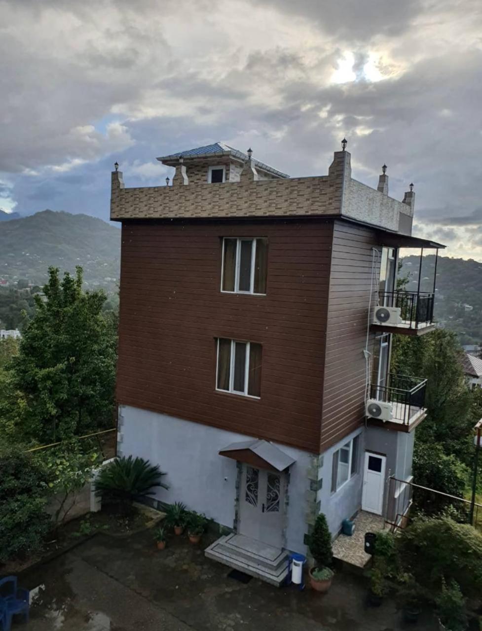Gt House Batumi Ξενοδοχείο Εξωτερικό φωτογραφία