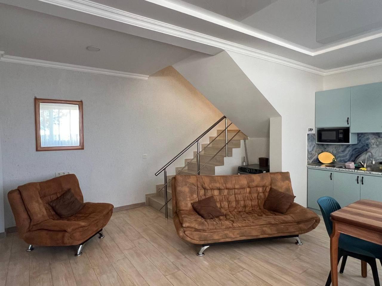Gt House Batumi Ξενοδοχείο Εξωτερικό φωτογραφία