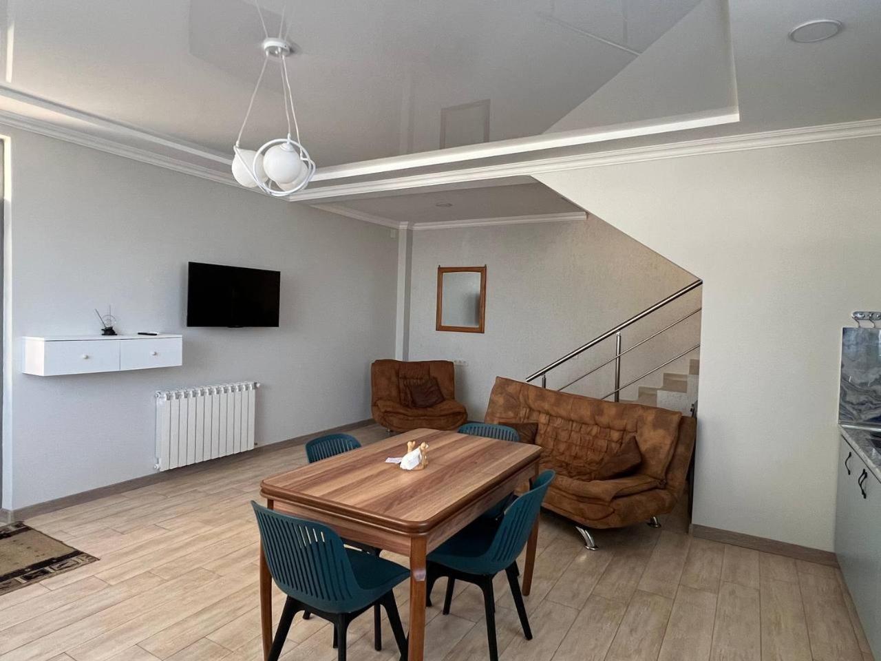 Gt House Batumi Ξενοδοχείο Εξωτερικό φωτογραφία