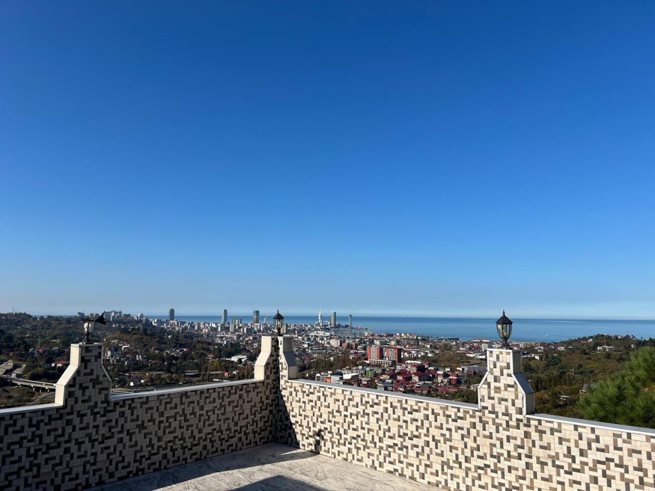 Gt House Batumi Ξενοδοχείο Εξωτερικό φωτογραφία