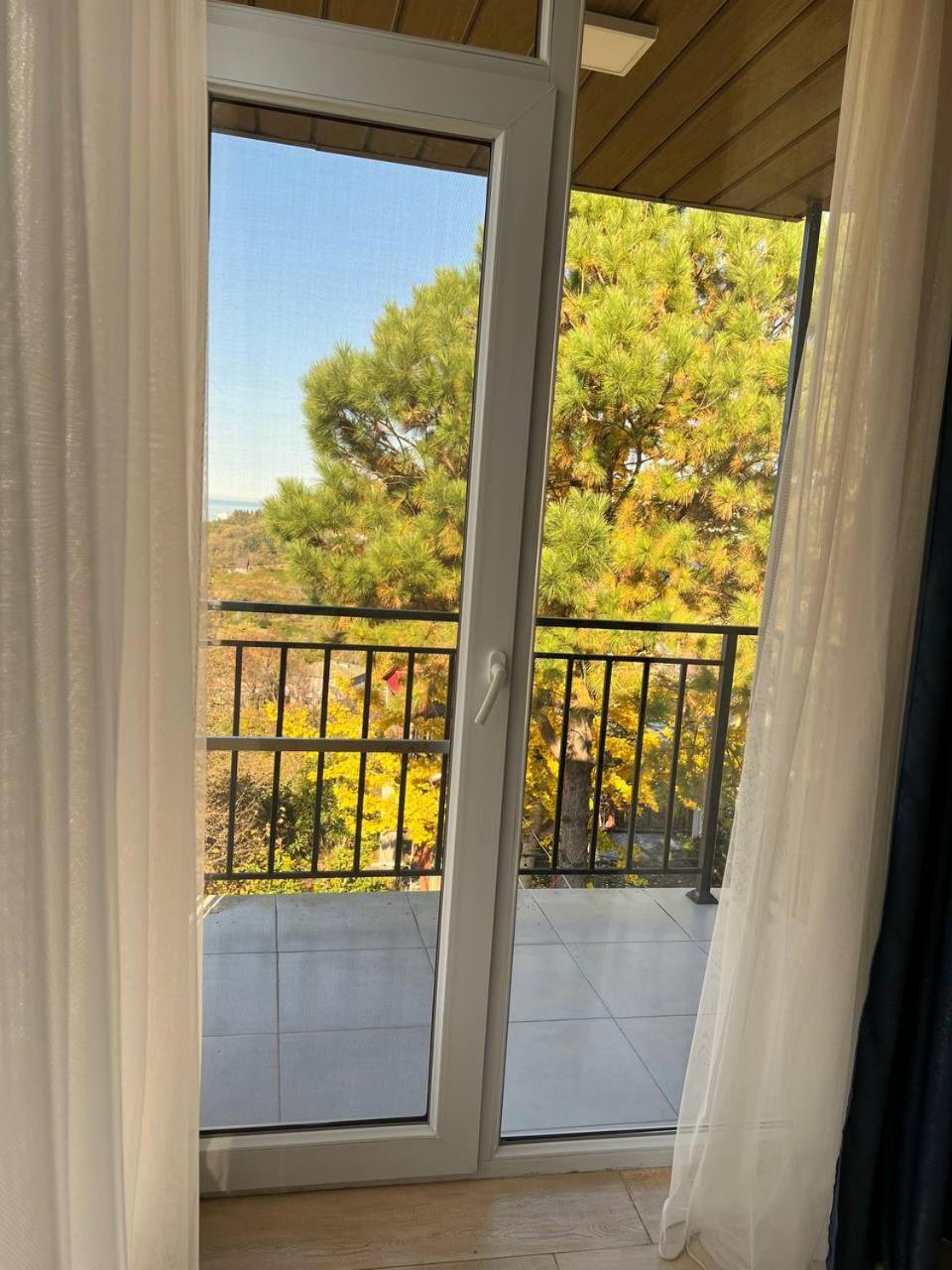 Gt House Batumi Ξενοδοχείο Εξωτερικό φωτογραφία