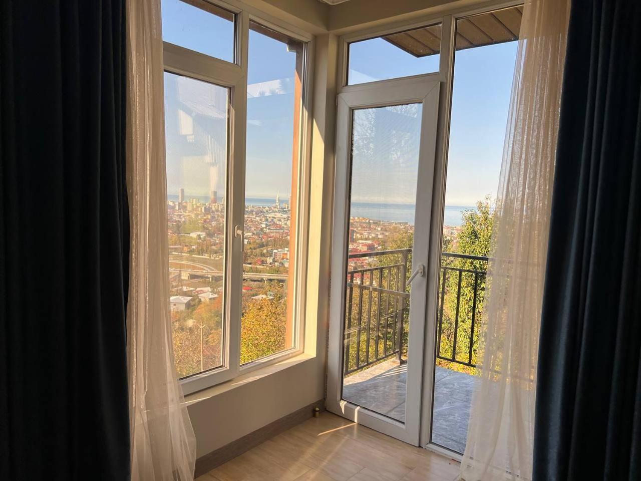 Gt House Batumi Ξενοδοχείο Εξωτερικό φωτογραφία